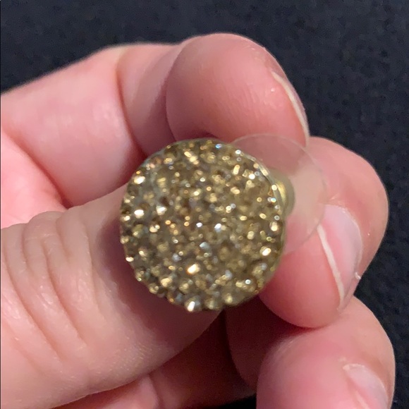 Earrings - Picture 3 of 4